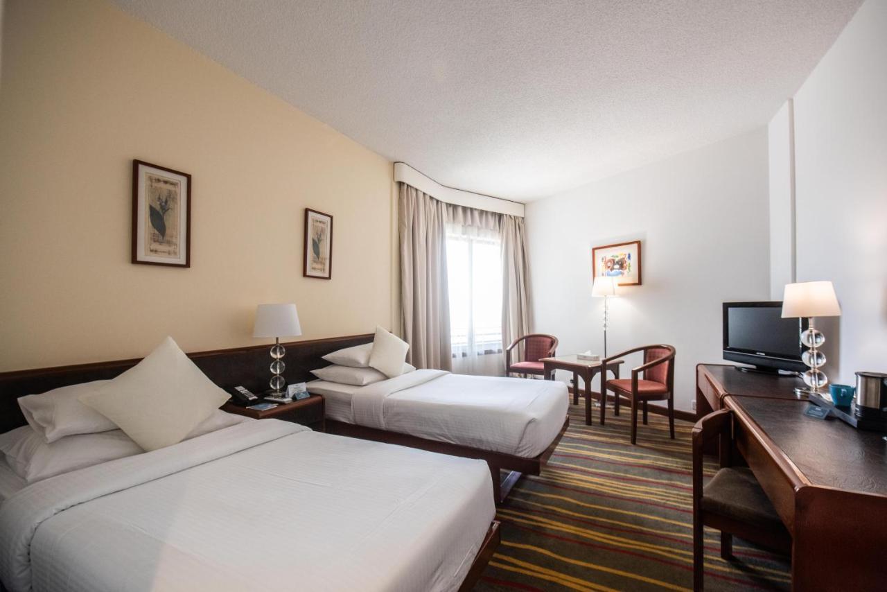 Bm Beach Hotel Ras al-Khaimah Bagian luar foto