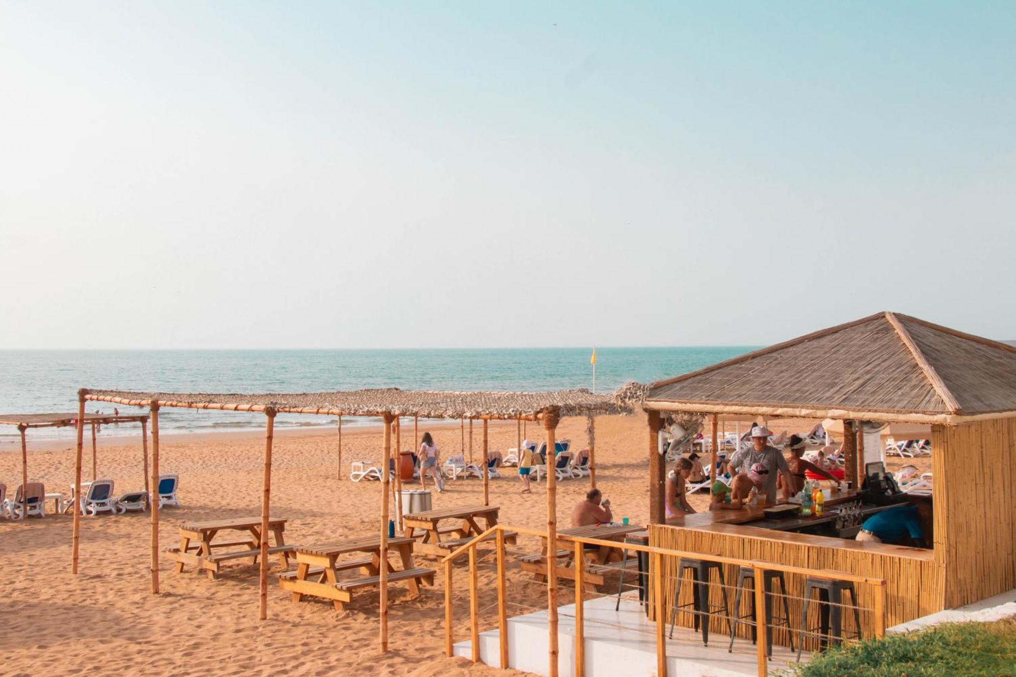Bm Beach Hotel Ras al-Khaimah Bagian luar foto